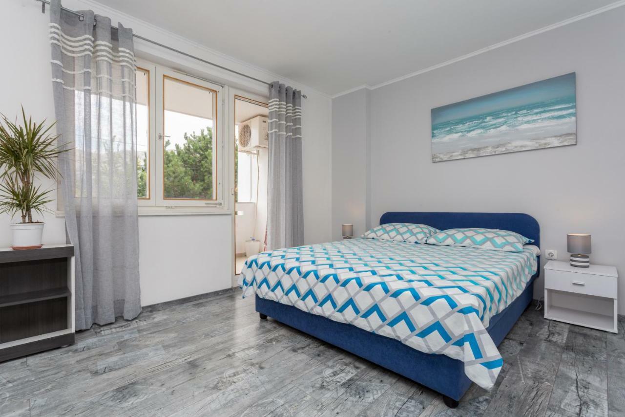 Studio Apartments Gilda Baska  Exterior photo